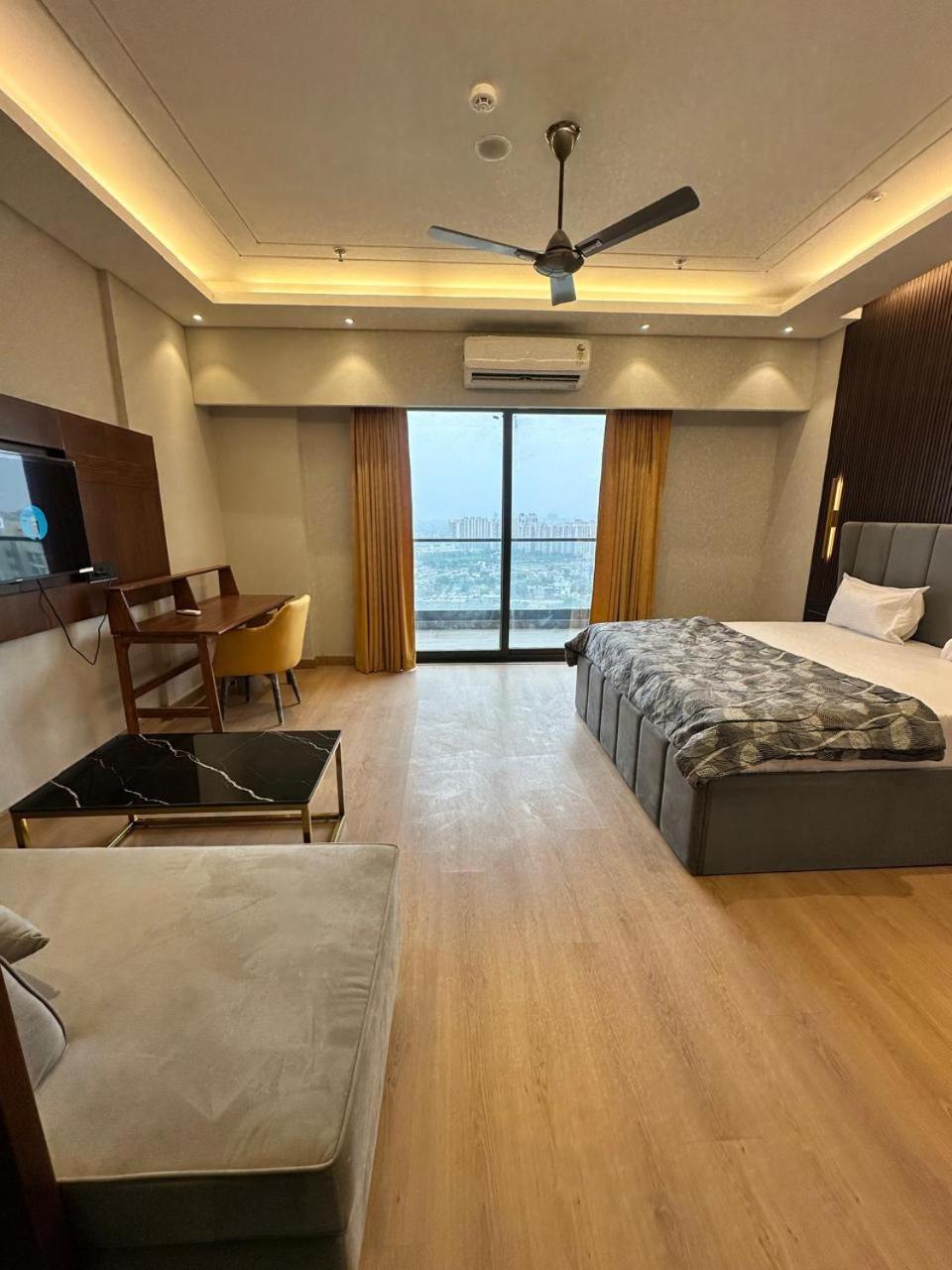 Urban Abodes Aparthotel Ghaziabad Exterior photo